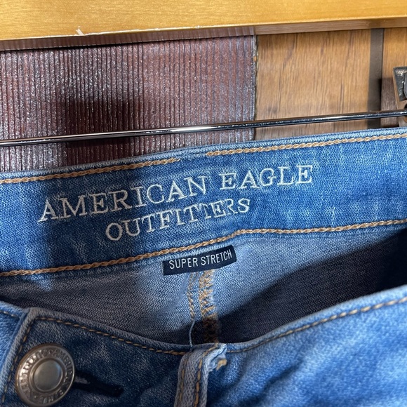 American Eagle Outfitters High-Rise Distressed Jeggings Size 6 Regular - Picture 3 of 5